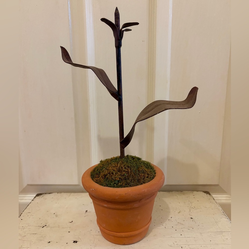 Decorative Metal Plant